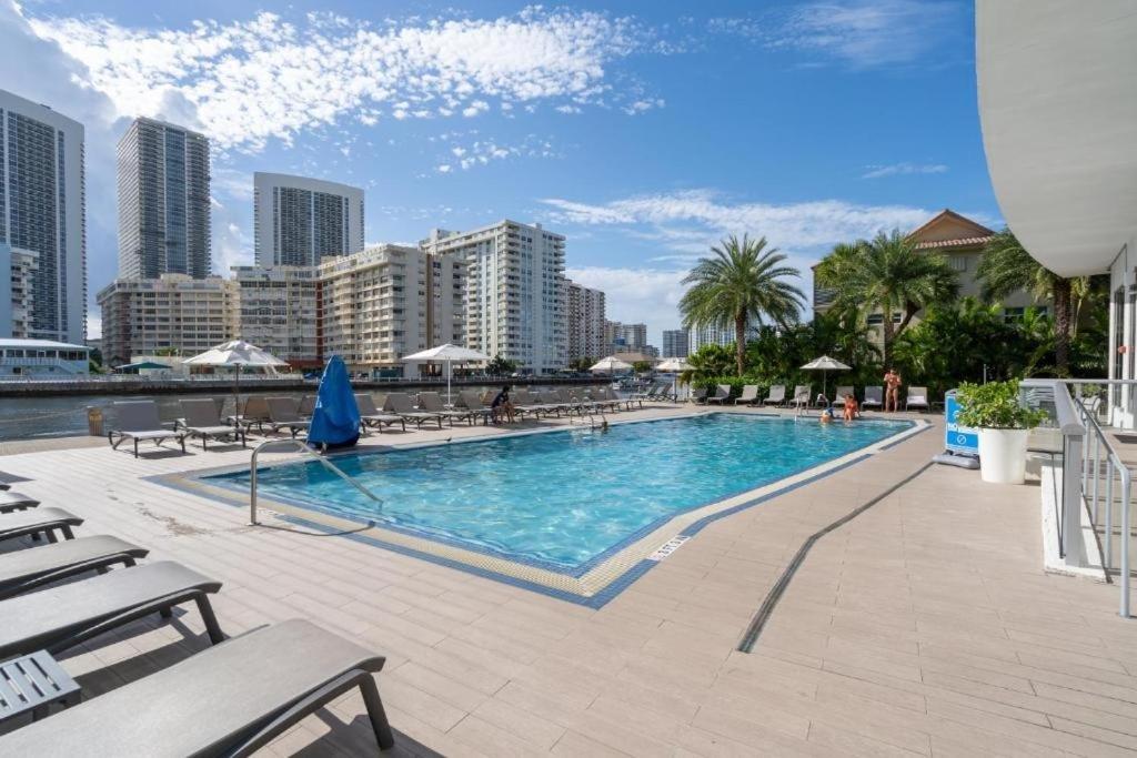 Miami Beach Studio Amazing Views 405B Hallandale Beach Exterior photo