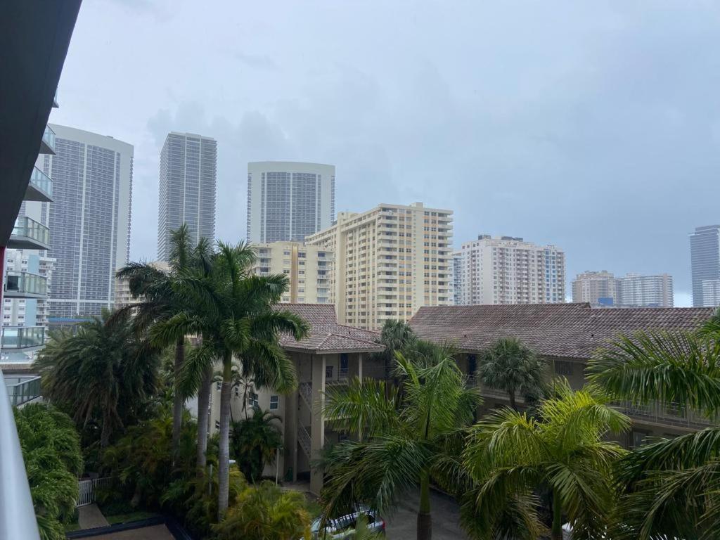 Miami Beach Studio Amazing Views 405B Hallandale Beach Exterior photo